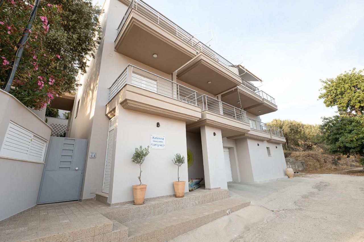 Kalavria Luxury Suites - Magnificent Sea View Of Poros Poros Town Zewnętrze zdjęcie