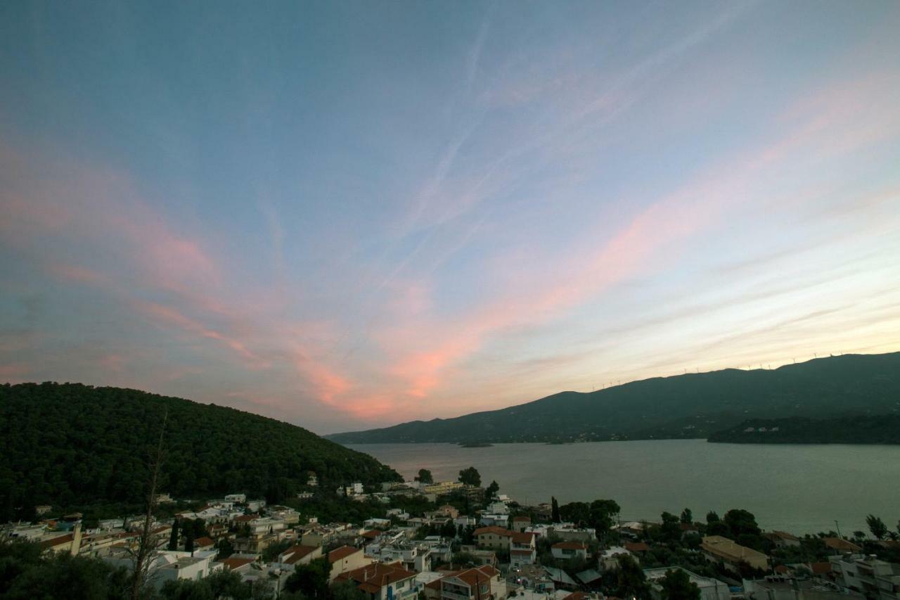 Kalavria Luxury Suites - Magnificent Sea View Of Poros Poros Town Zewnętrze zdjęcie
