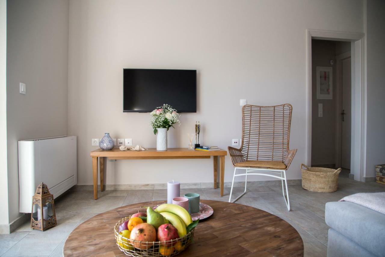 Kalavria Luxury Suites - Magnificent Sea View Of Poros Poros Town Zewnętrze zdjęcie