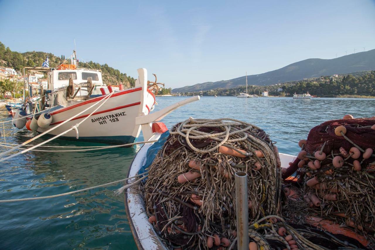 Kalavria Luxury Suites - Magnificent Sea View Of Poros Poros Town Zewnętrze zdjęcie