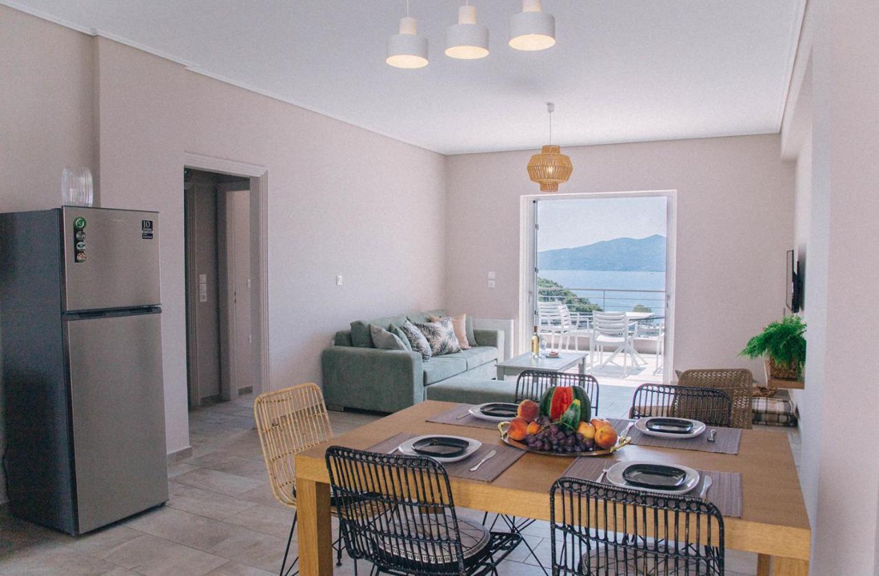 Kalavria Luxury Suites - Magnificent Sea View Of Poros Poros Town Zewnętrze zdjęcie
