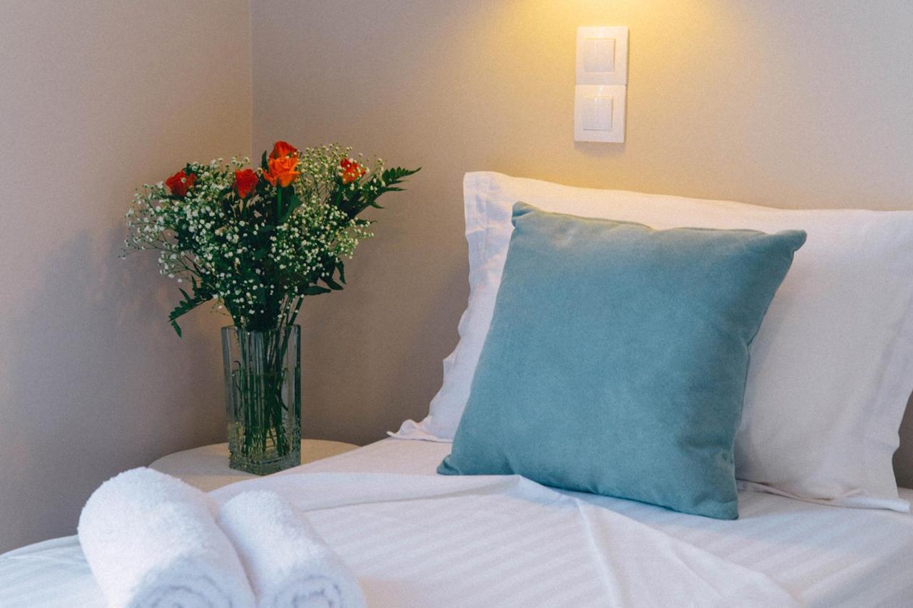 Kalavria Luxury Suites - Magnificent Sea View Of Poros Poros Town Zewnętrze zdjęcie
