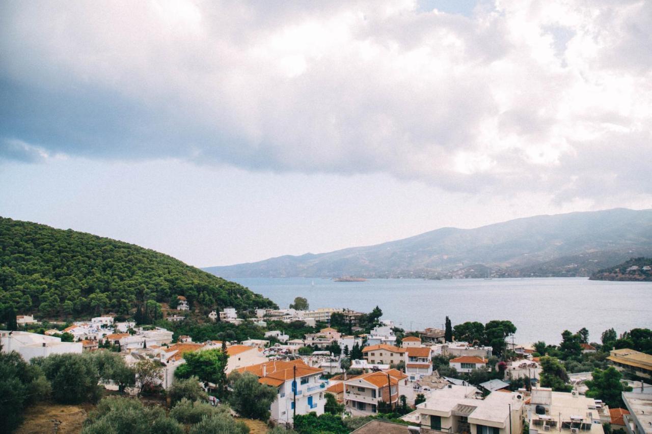 Kalavria Luxury Suites - Magnificent Sea View Of Poros Poros Town Zewnętrze zdjęcie